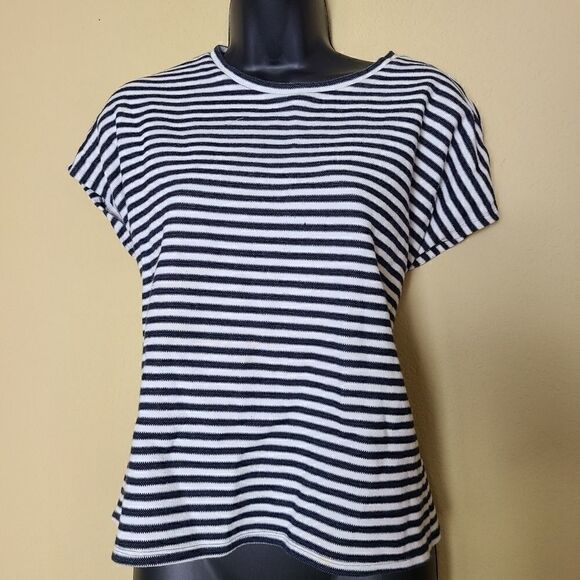Express Striped Short Sleeve Top - Picture 1 of 8